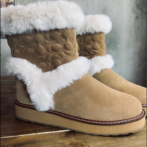 Coach Izzie boot fur HUGG style in Camel - Picture 1 of 7